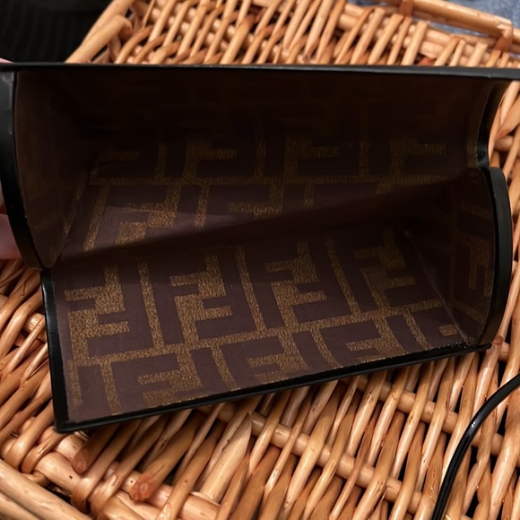 Fendi FS5152 Sunglasses main image 8